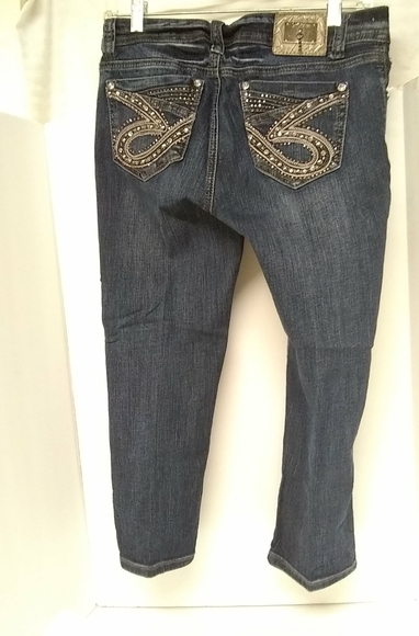 L A Idol Pants Womens Capris Blue Jeans Embroidery Rhinestones Size 31"/22ins - Picture 1 of 10